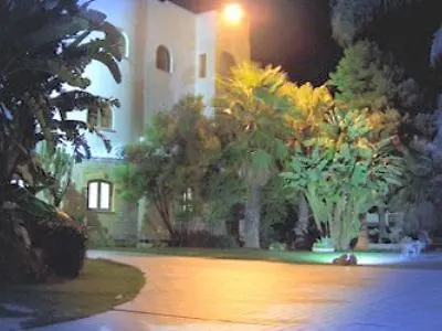 Akrabello מלון אגריג'נטו
