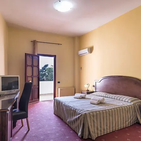 Akrabello Hotel 3*