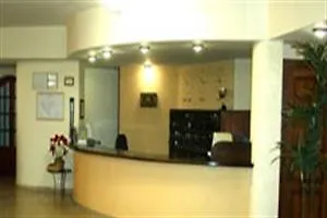 فندق Akrabello 3*